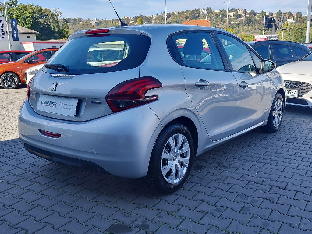 peugeot-208-1-2-puretech-60kw-active - 4