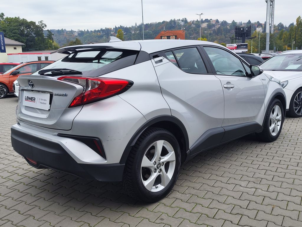 toyota-c-hr-1-8-hev-90kw-comfort-e-cvt - 4