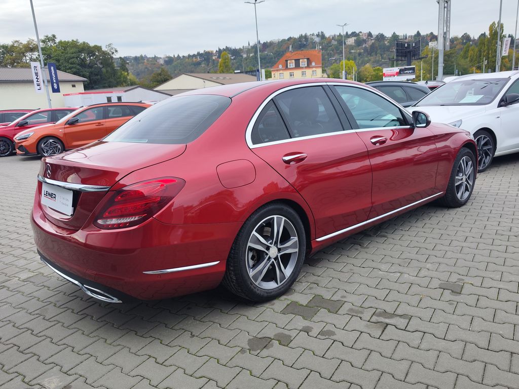 mercedes-benz-tridy-c-250d-150kw-4matic-at - 4