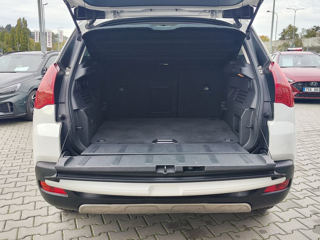 peugeot-3008-2-0-hdi-110kw-premium - 9