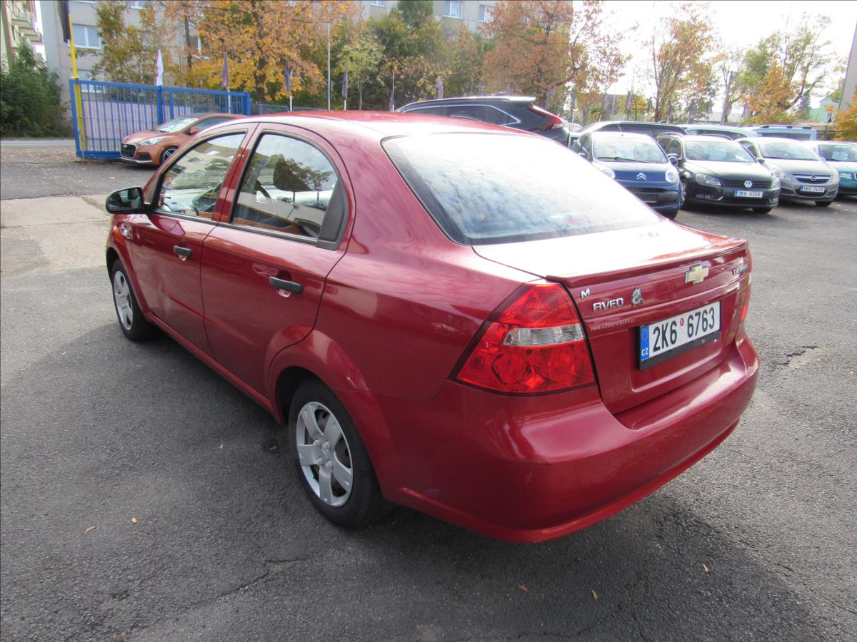 chevrolet-aveo-1-2-i-53kw-sedan-1-majitel - 3