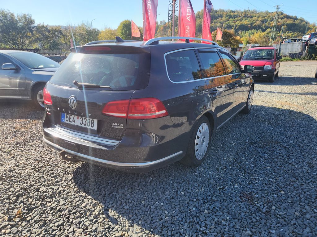volkswagen-passat-2-0-tdi - 6