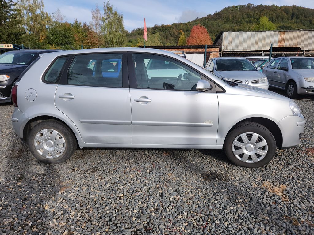 volkswagen-polo-1-2i - 4