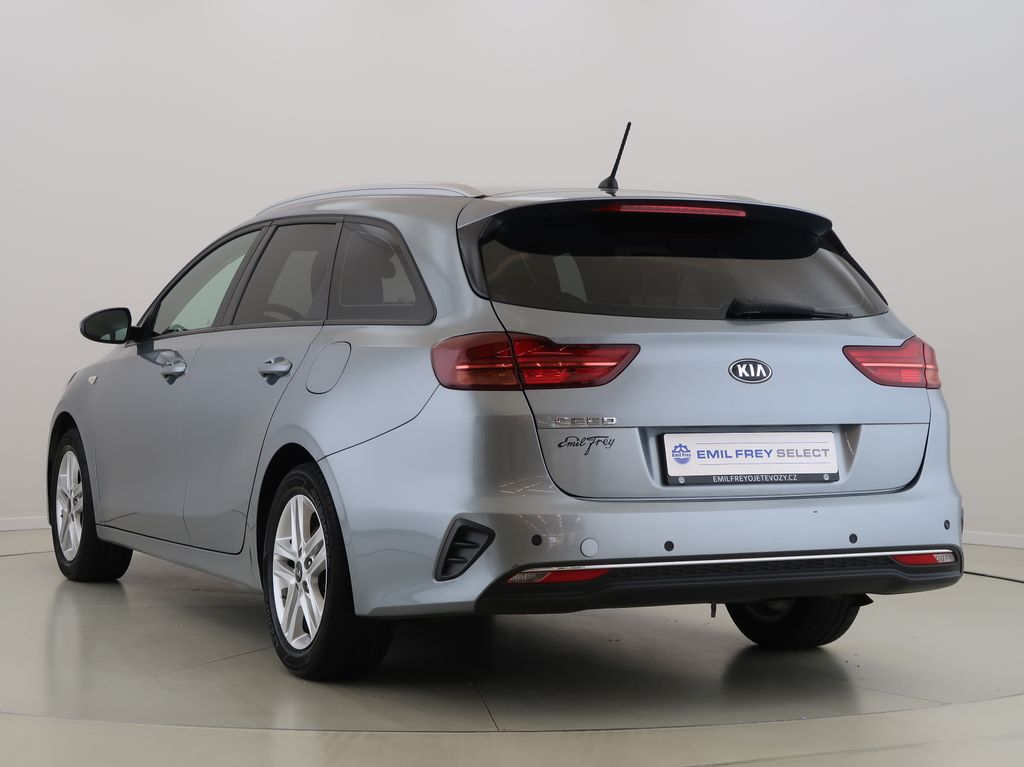 kia-ceed-1-4cvvt-73kw-manual-cz - 6