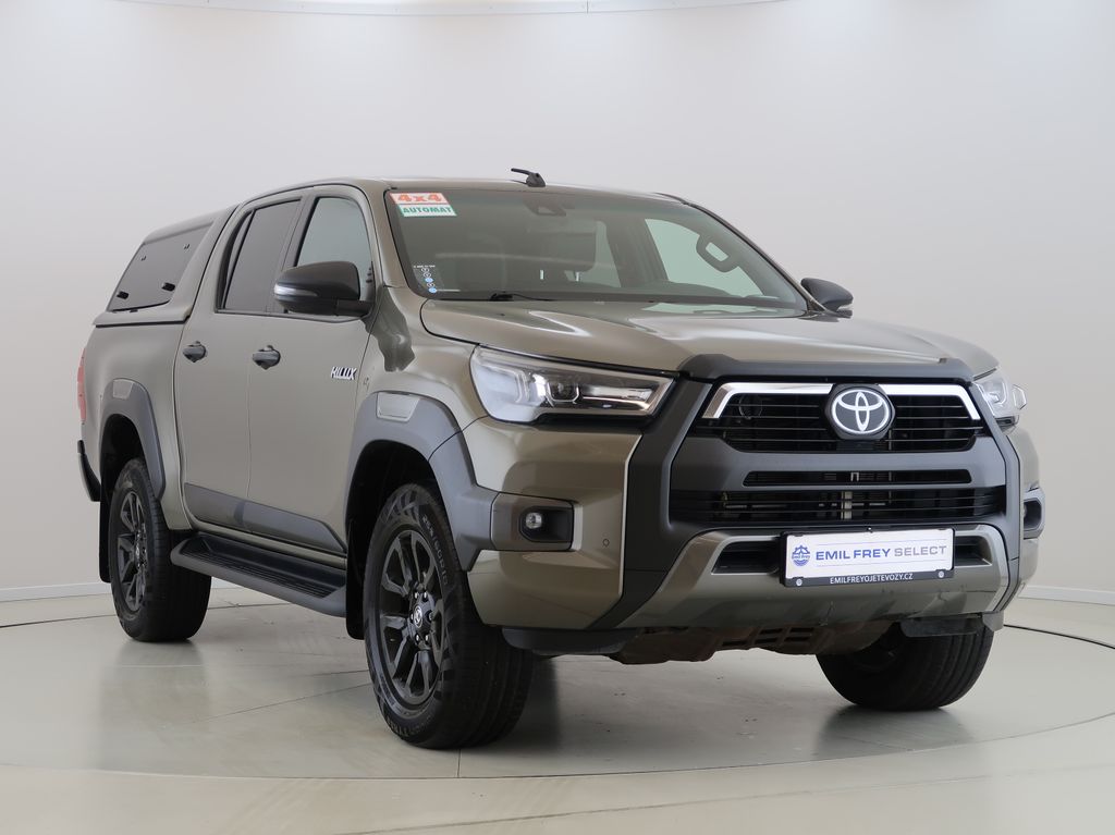 toyota-hilux-2-8d-invincible-4x4-cz-1maj - 2
