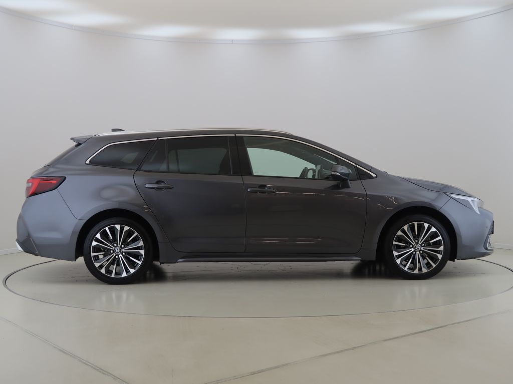 toyota-corolla-1-8hybrid-72kw-style-tazne-cz - 3