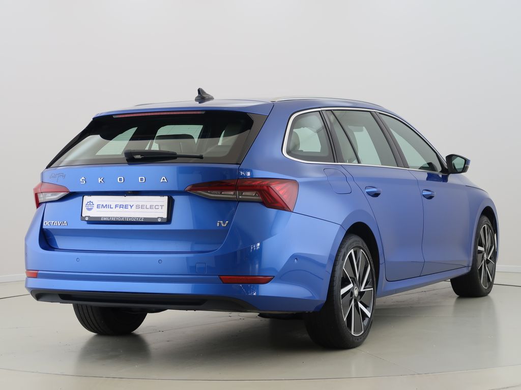 skoda-octavia-1-4-tsi-iv-150kw-dsg-style-cz - 4