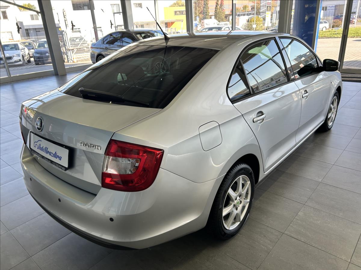 skoda-rapid-1-2-tsi-63kw-serviska-2-maj-cr - 5