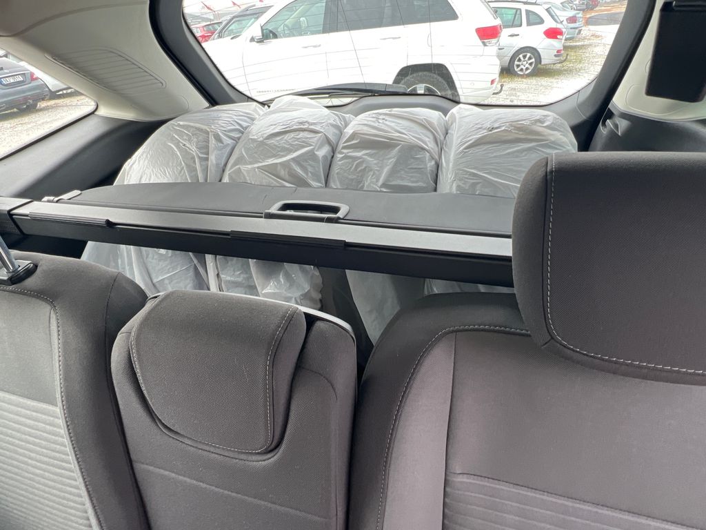 ford-grand-c-max-1-5-i - 9