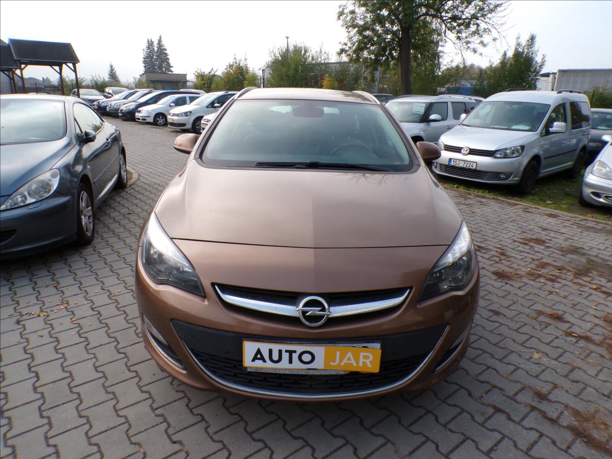 opel-astra-1-6-cdti - 2