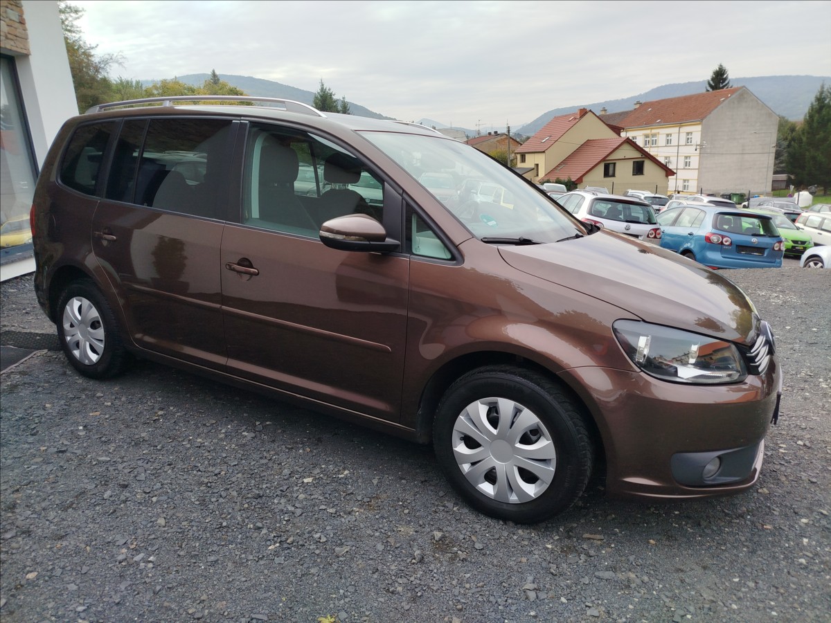 volkswagen-touran-1-6-tdi-77kw-jen-149tis-km - 7