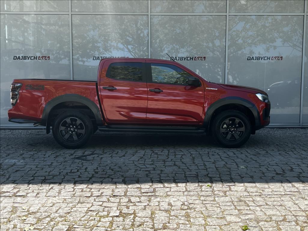 isuzu-d-max-1-9-double-cab-6a-t-v-cross-my25 - 3