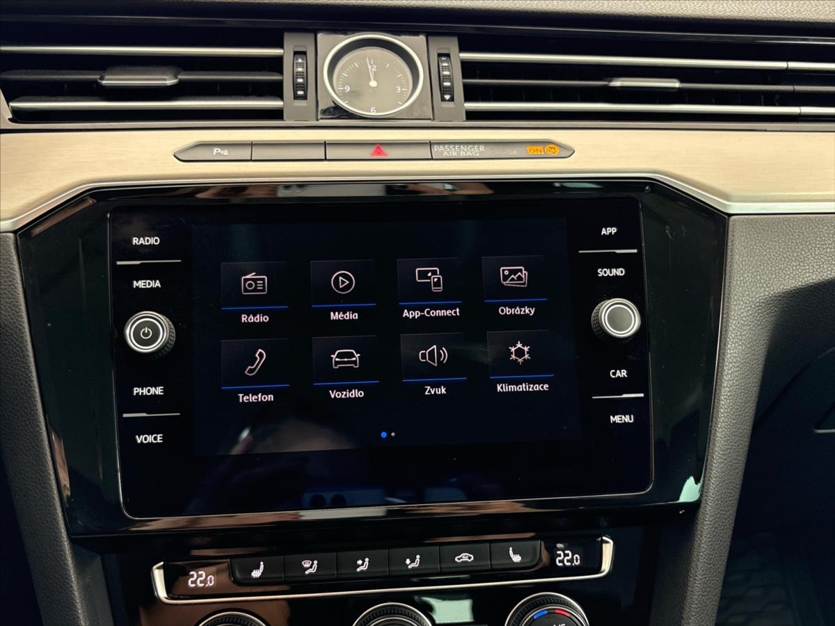 volkswagen-passat-2-0-2-0tdi-r-line - 7