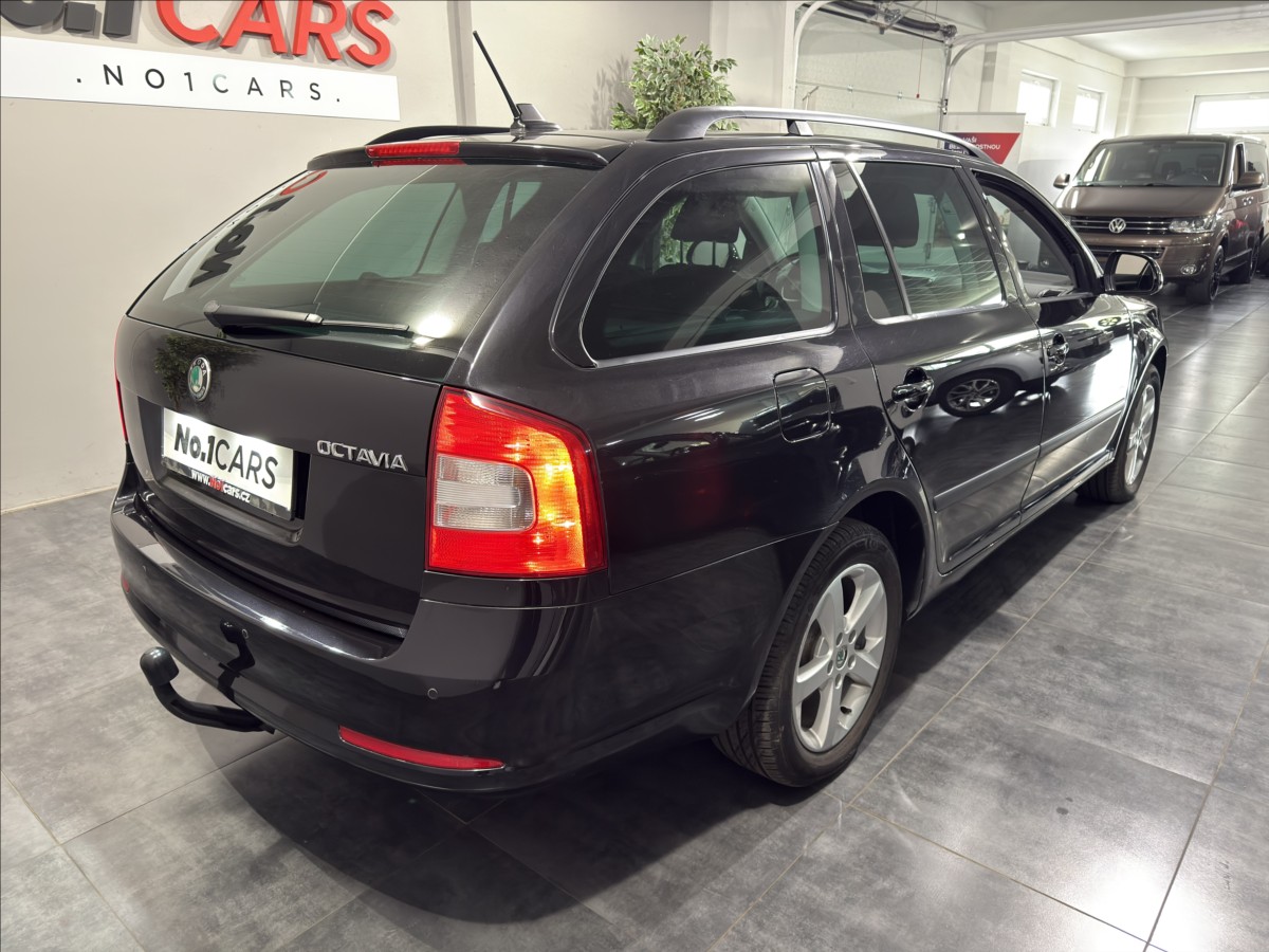 skoda-octavia-1-4-tsi-90kw-xenon-elegenace - 4