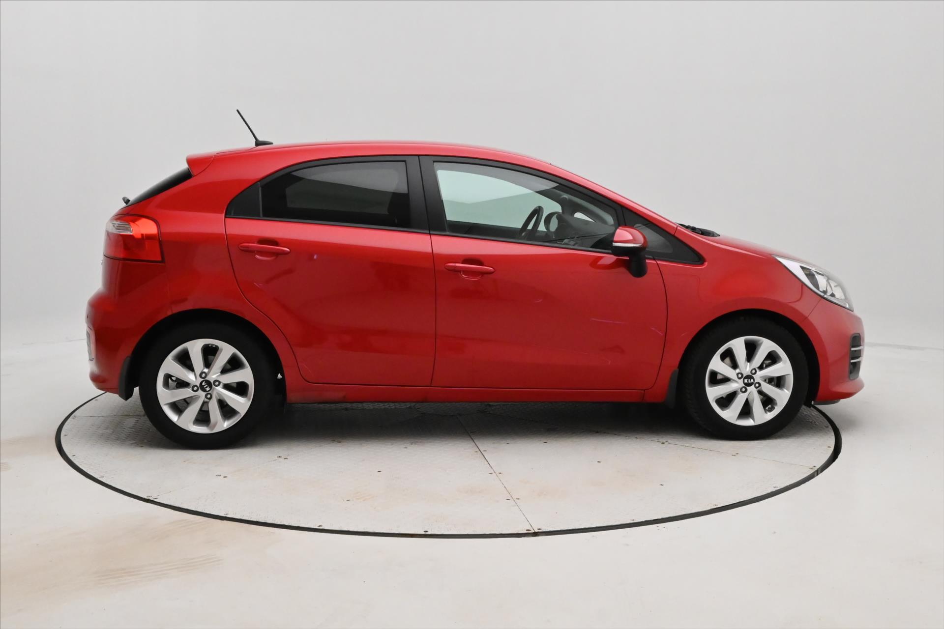 kia-rio-1-4-cvvt-80kw-klima-manual-zaruka-az-5-let - 3