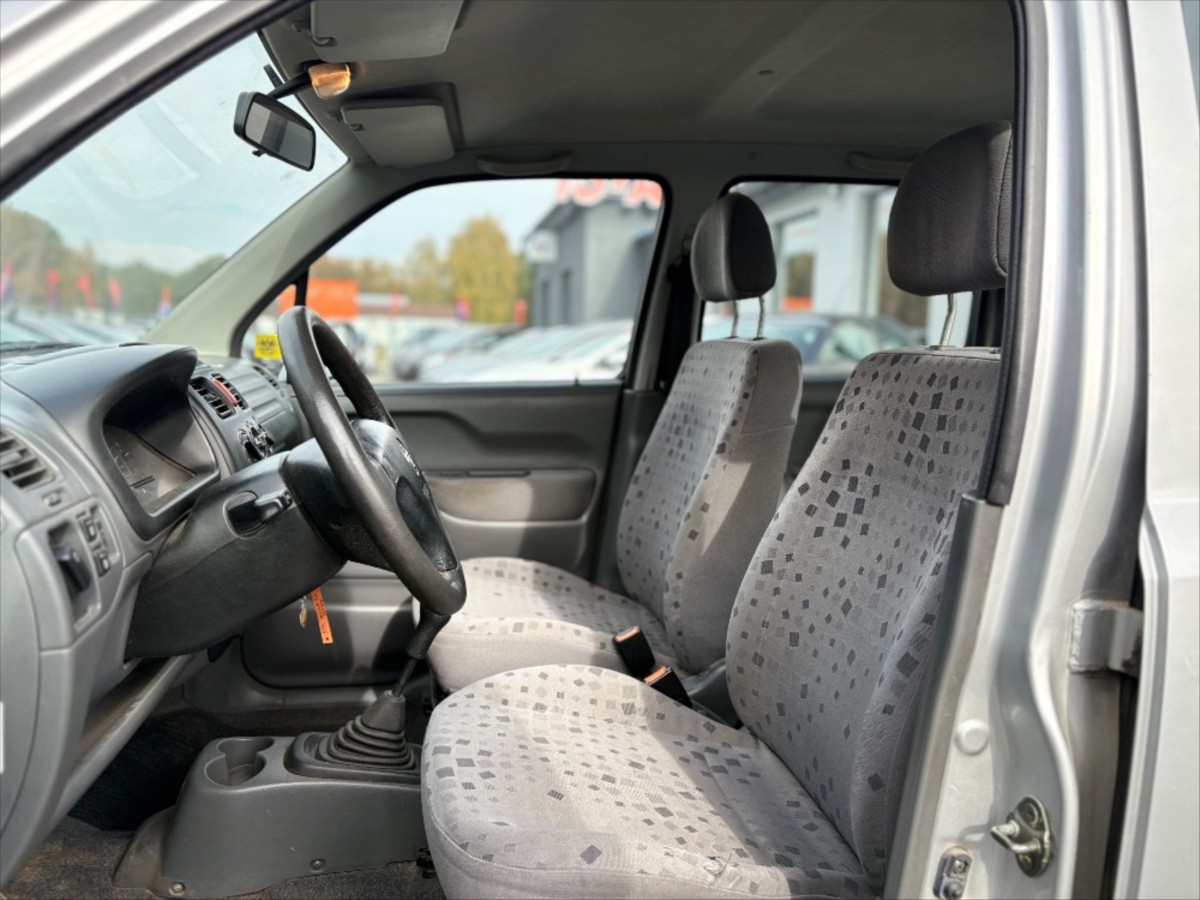 opel-agila-1-2 - 6