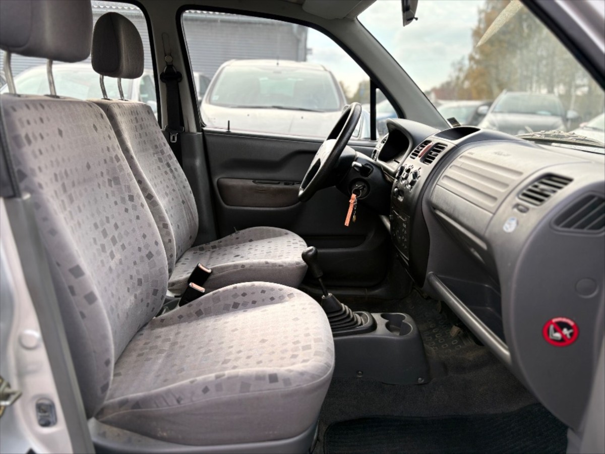 opel-agila-1-2 - 7