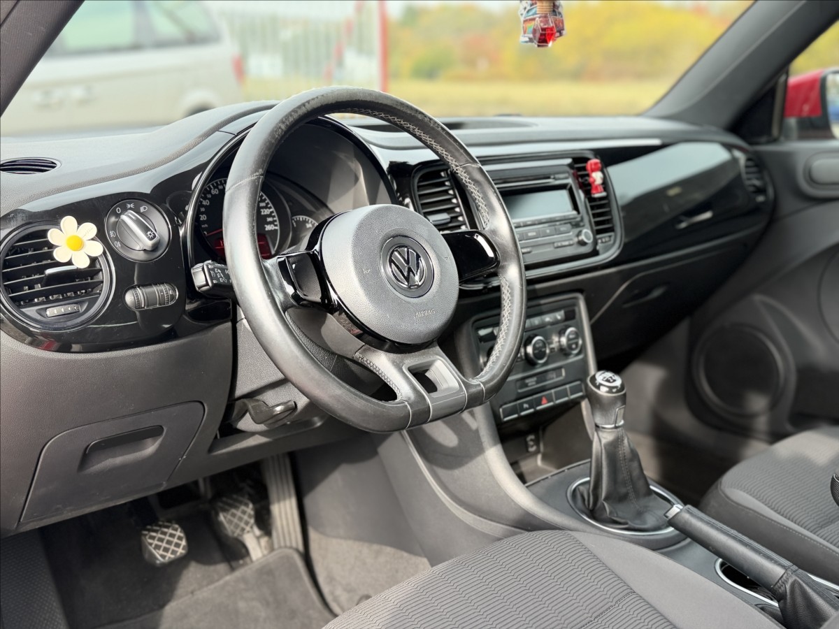 volkswagen-beetle-1-6-tdi-digiklima-nove-zimni - 9