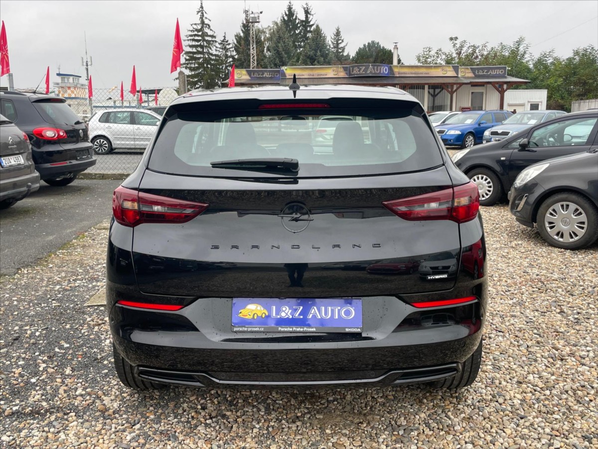 opel-grandland-1-2-hybrid - 4