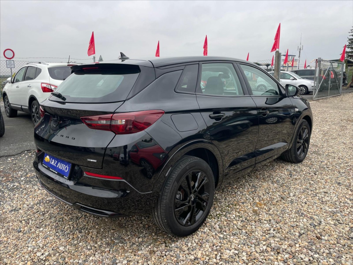 opel-grandland-1-2-hybrid - 5