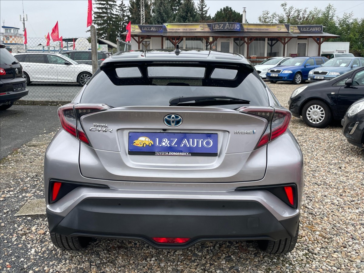 toyota-c-hr-1-8-hybrid - 4