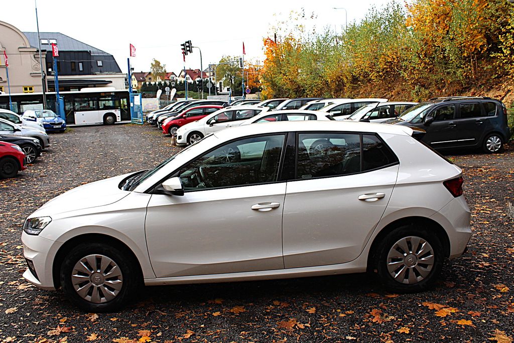 skoda-fabia-iv-1-0-tsi - 9