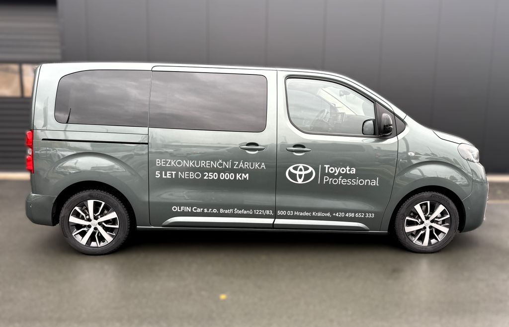 toyota-proace-verso-family-8s - 8