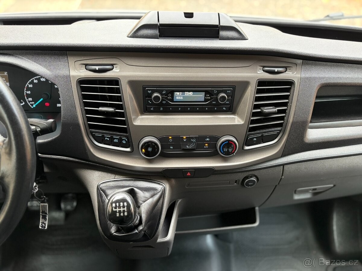 ford-transit-2-0-l2h2-rv-21-1-majitel-cr - 8
