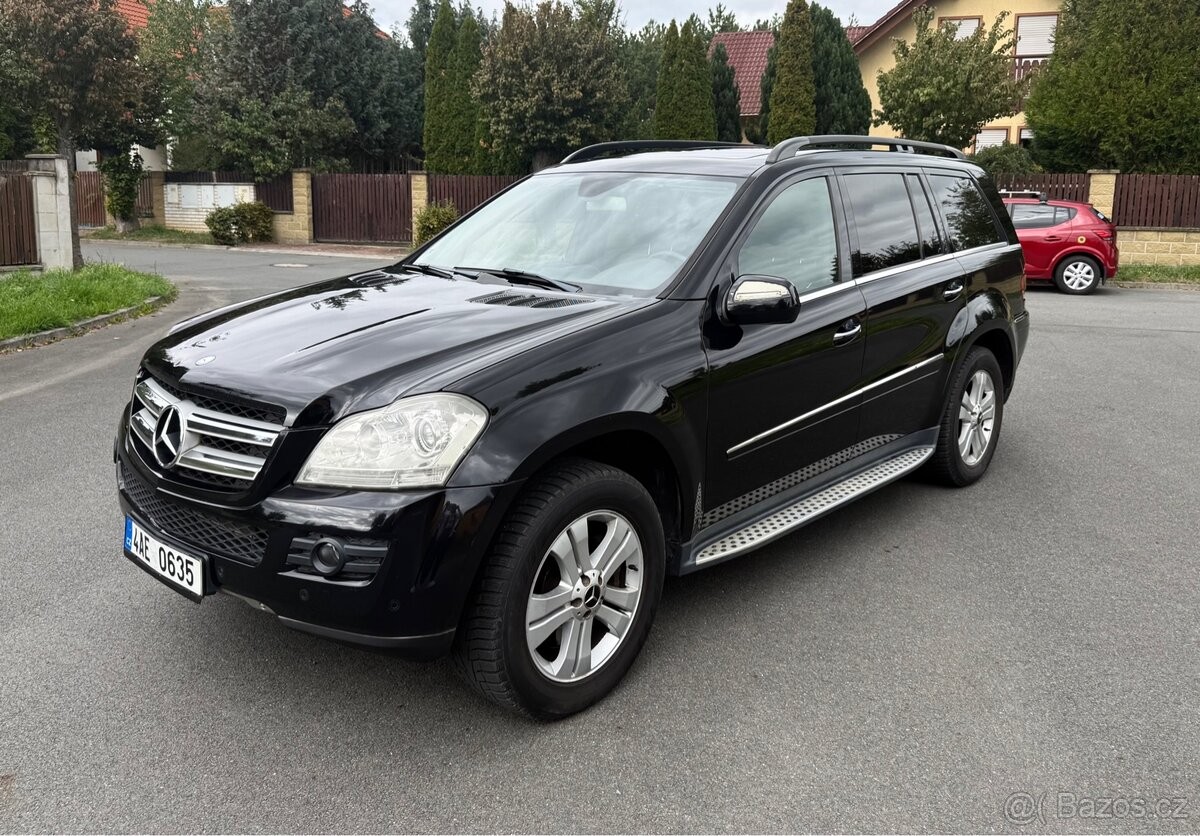 Mercedes-Benz GL 2,0   420 cdi Facelift 7 míst
