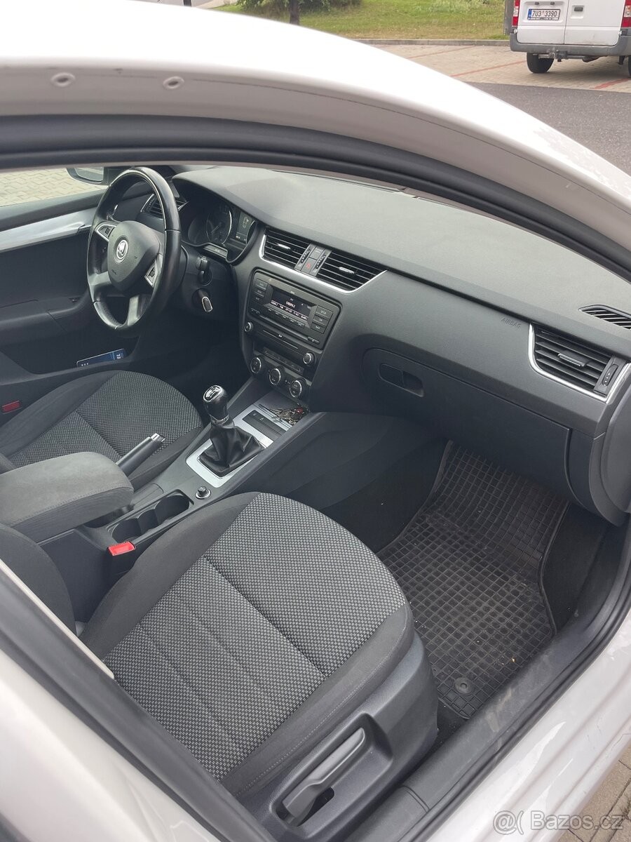 skoda-octavia-1-2-tsi-77-kw - 5