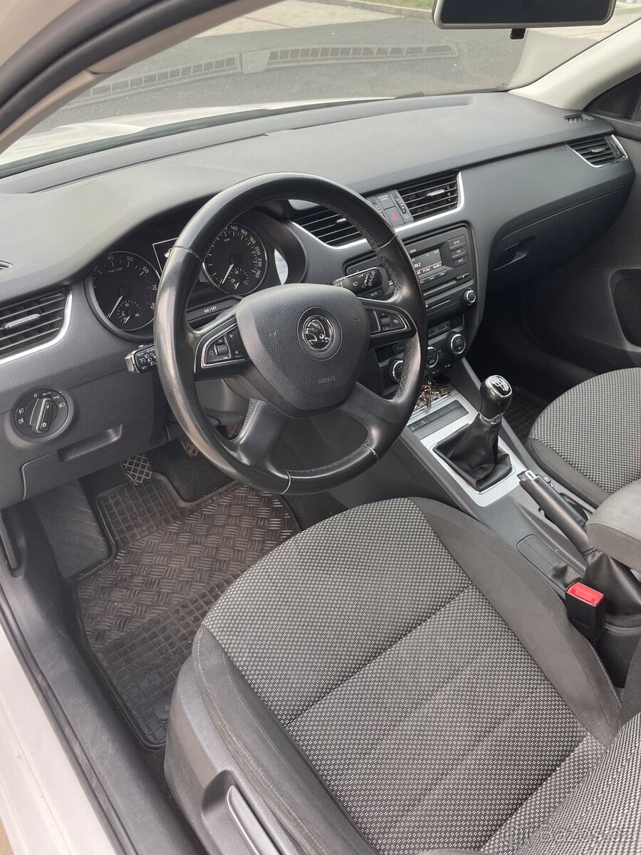 skoda-octavia-1-2-tsi-77-kw - 6