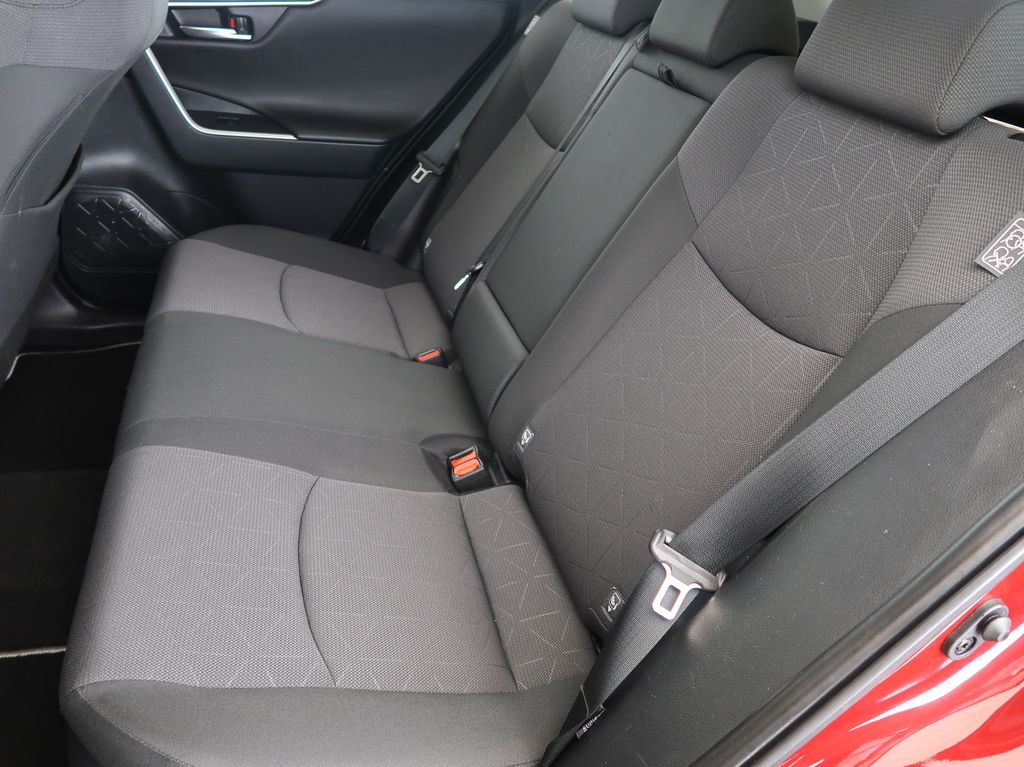 toyota-rav4-2-5hev-comfortstyle-4x4-cz-1m - 9