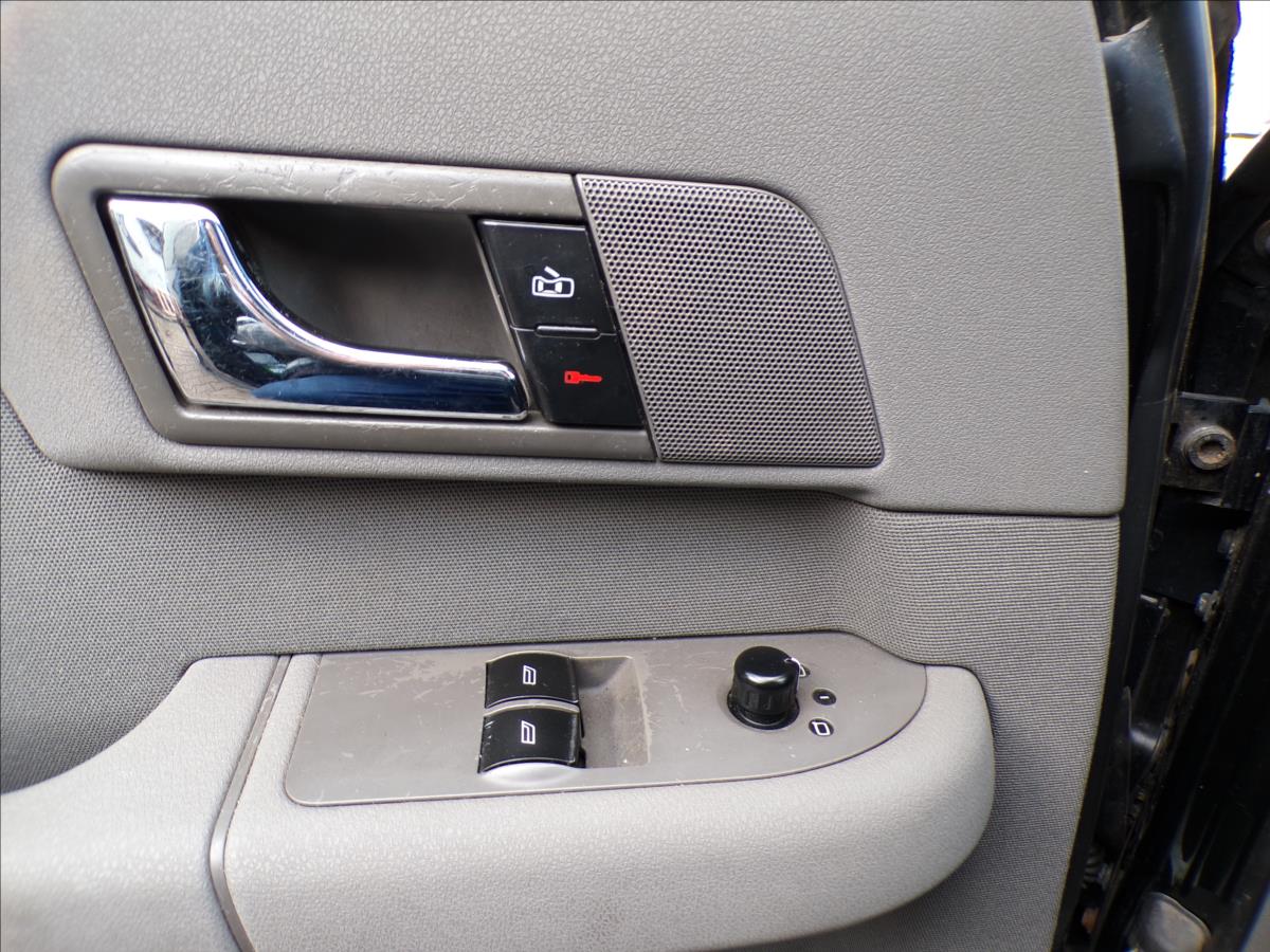 audi-a2-1-4-16v - 8