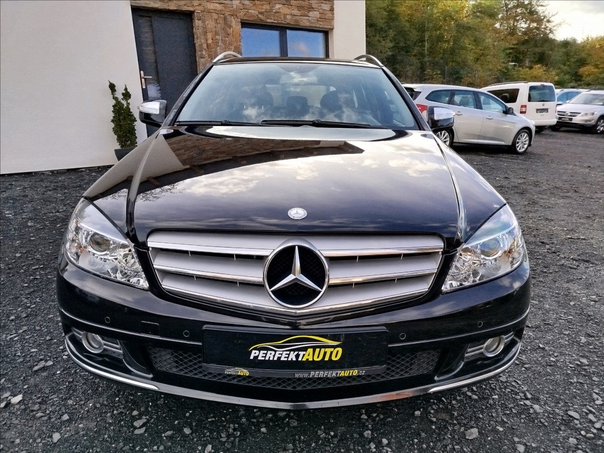 mercedes-benz-tridy-c-1-8-c180-kompressor-avandgarde - 9