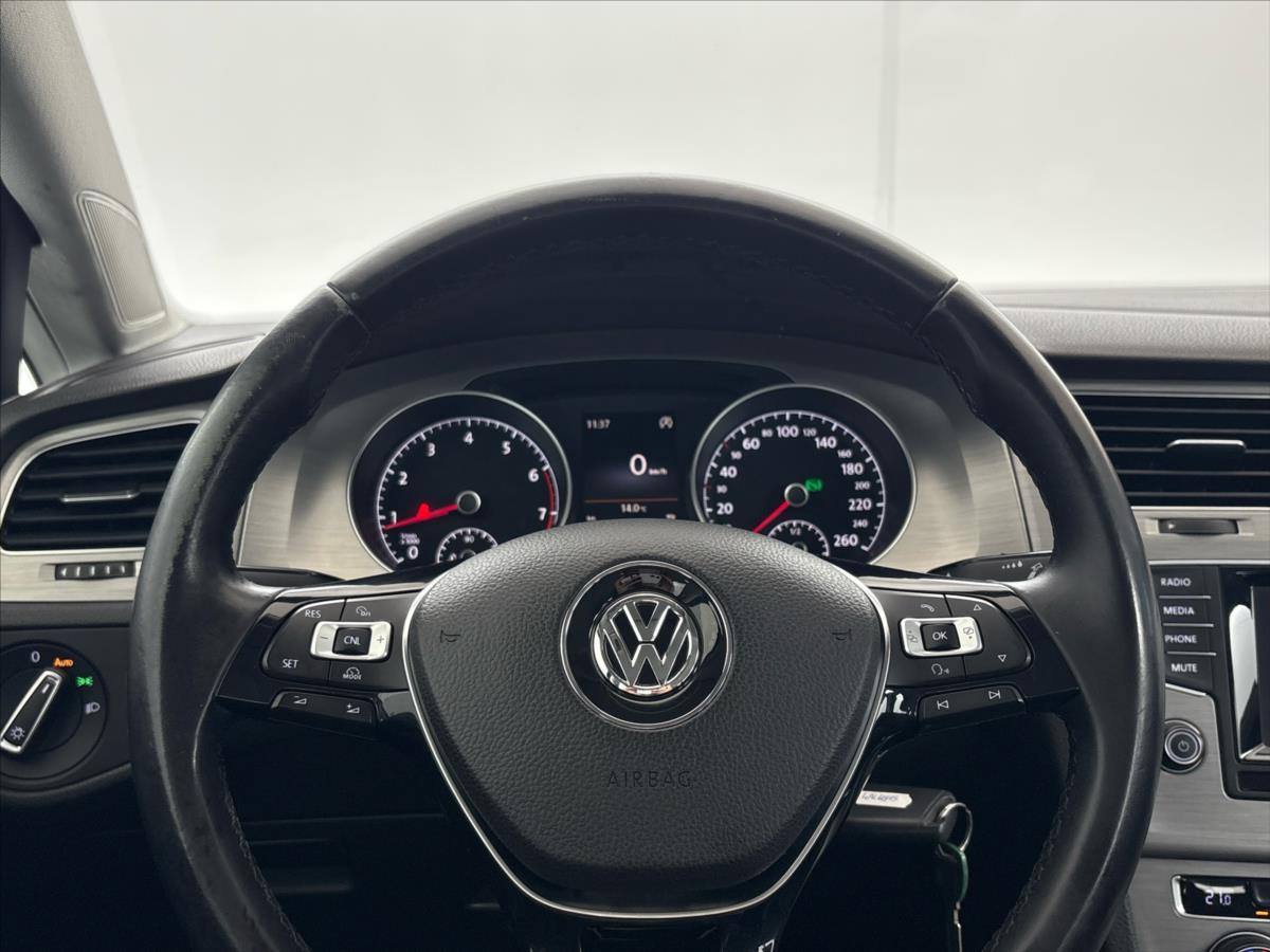 volkswagen-golf-1-2-tsi-comfortline-7dsg - 9