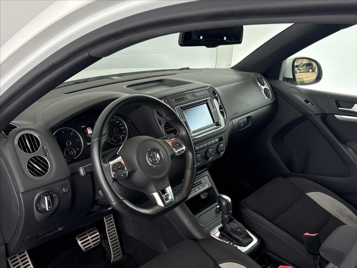 volkswagen-tiguan-2-0-tdi-r-line-4mot-dsg - 5