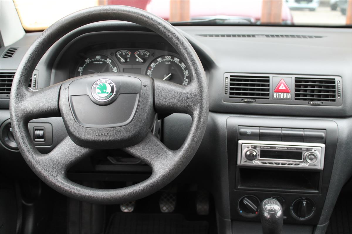 skoda-octavia-1-6-mpi-75kw-cr-85tis-km - 9
