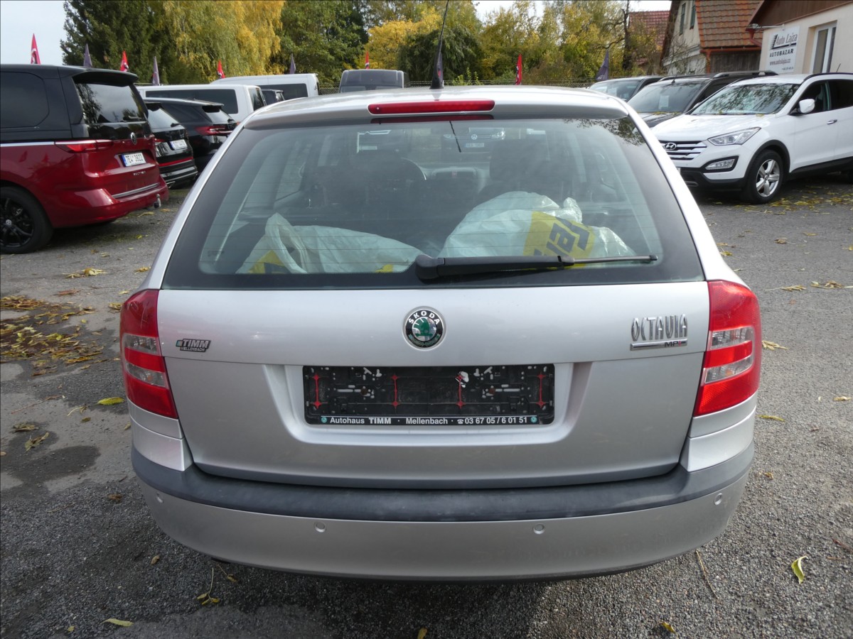 skoda-octavia-1-6-mpi-75kw-klima-zaves - 7
