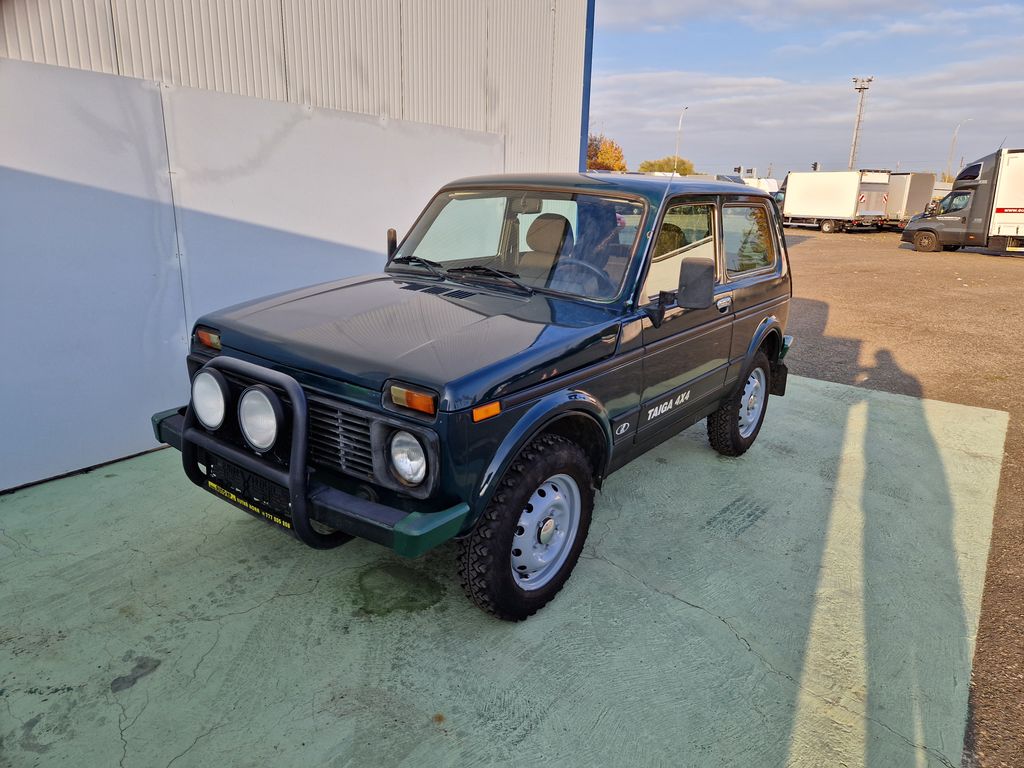 lada-niva-1-7-4x4 - 1