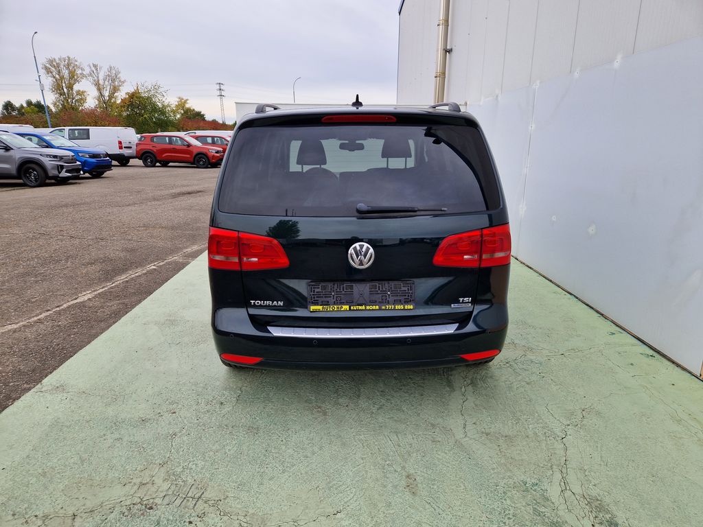 volkswagen-touran-comfortline-1-2-tsi-7-mist - 8