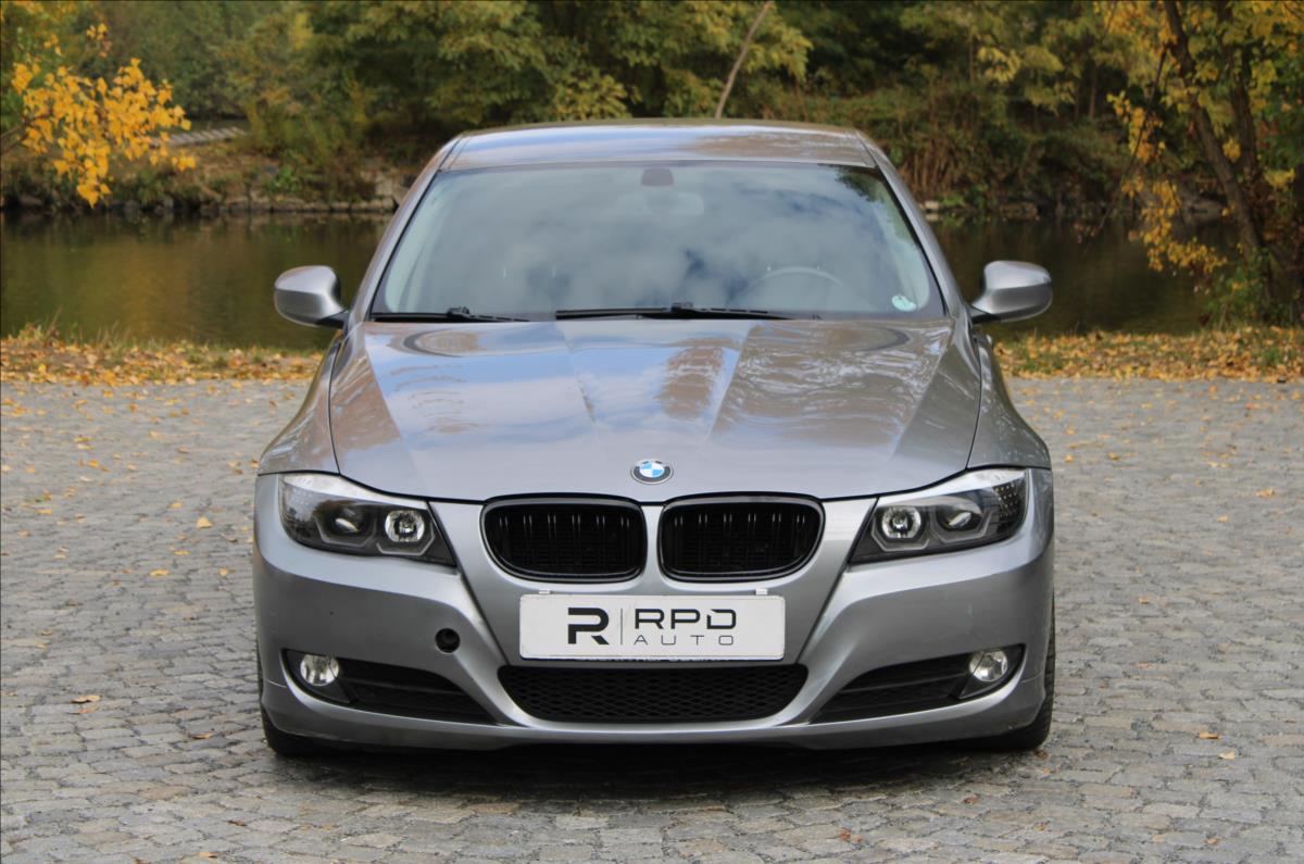 bmw-rada-3-318d-touring-m-paket-manual - 3
