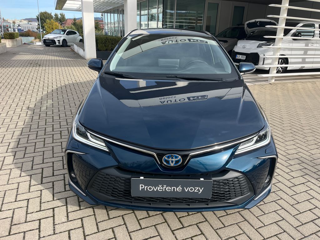 toyota-corolla-1-8-hybrid-e-cvt-style - 8