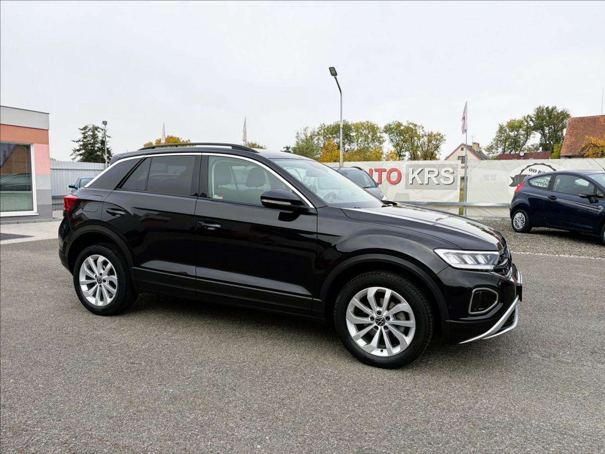 volkswagen-t-roc-1-0-tsi-81kw-led-carplay-navi-climatr-pdc-dph - 1