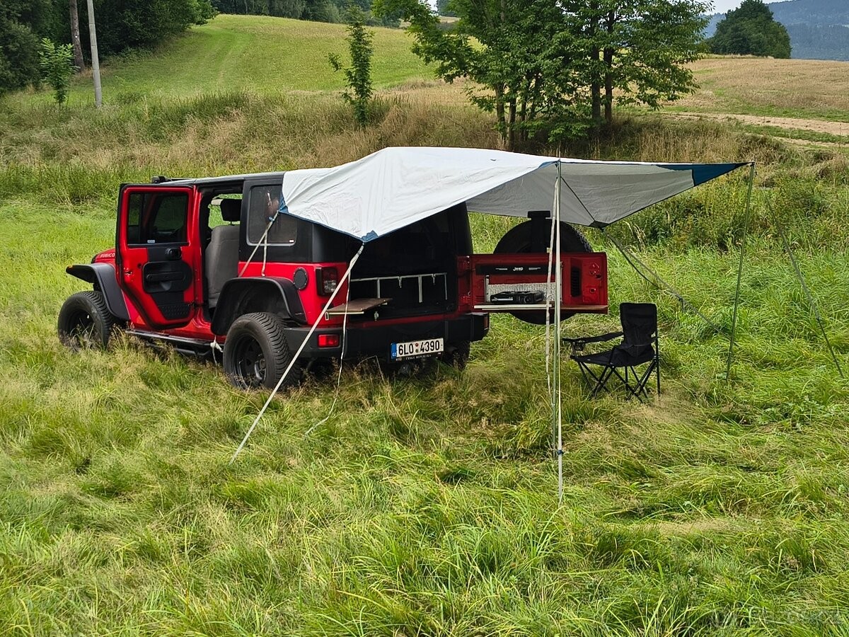 jeep-wrangler-2-8-crd-rubicon-vestavba - 4
