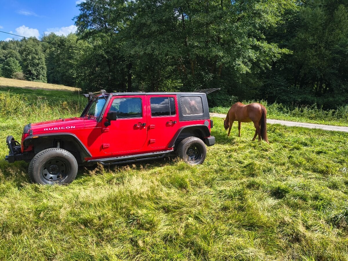 jeep-wrangler-2-8-crd-rubicon-vestavba - 7