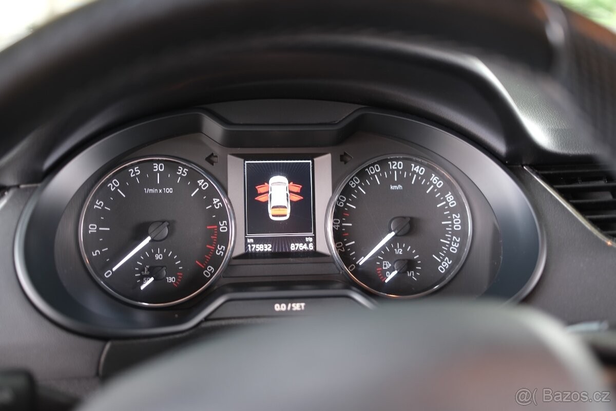 skoda-octavia-2-0-tdi-110-kw-4-4 - 4