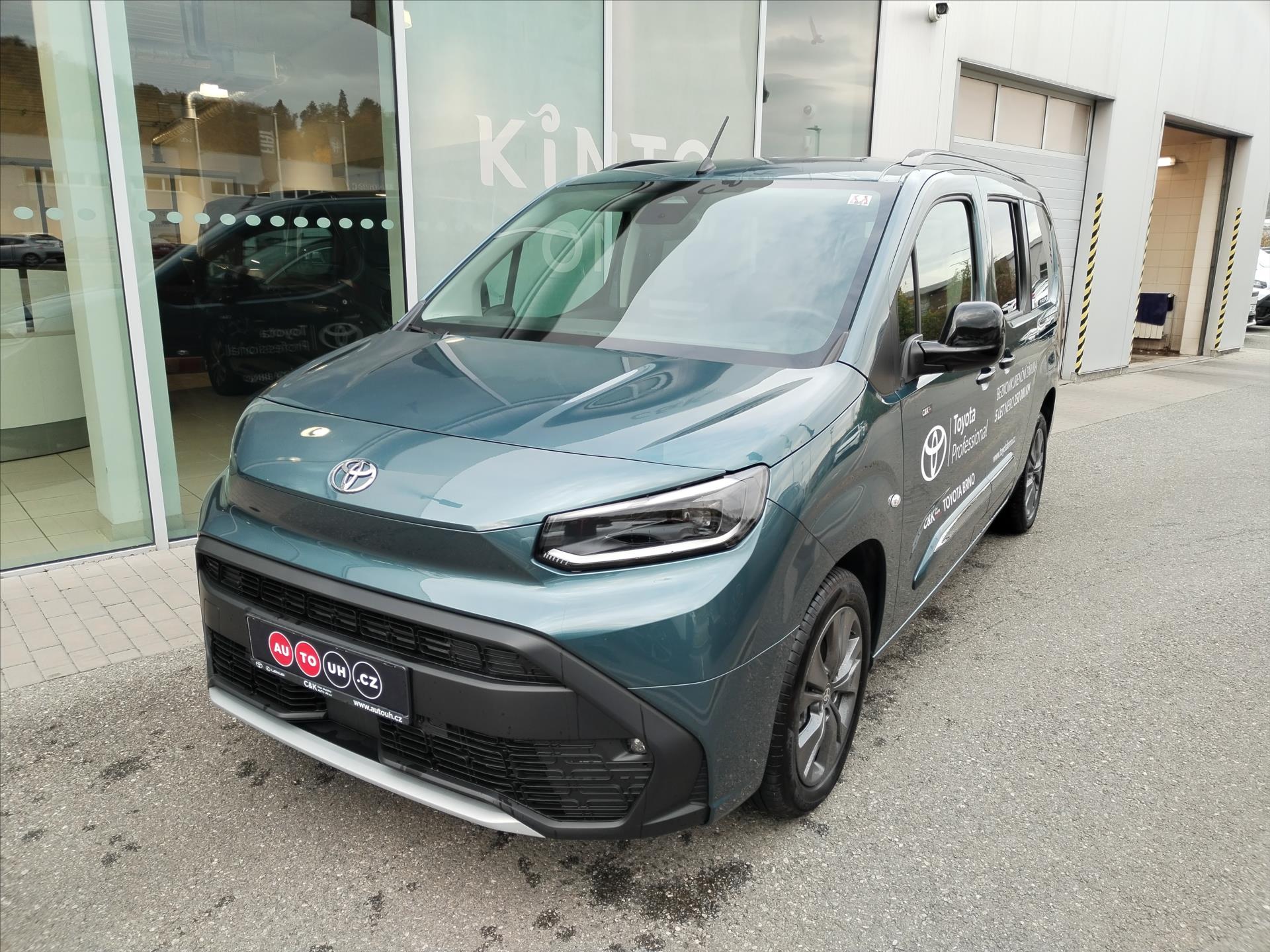 Toyota ProAce City Verso 1.5 DIESEL 6M/T  FAMILY 7S 130k