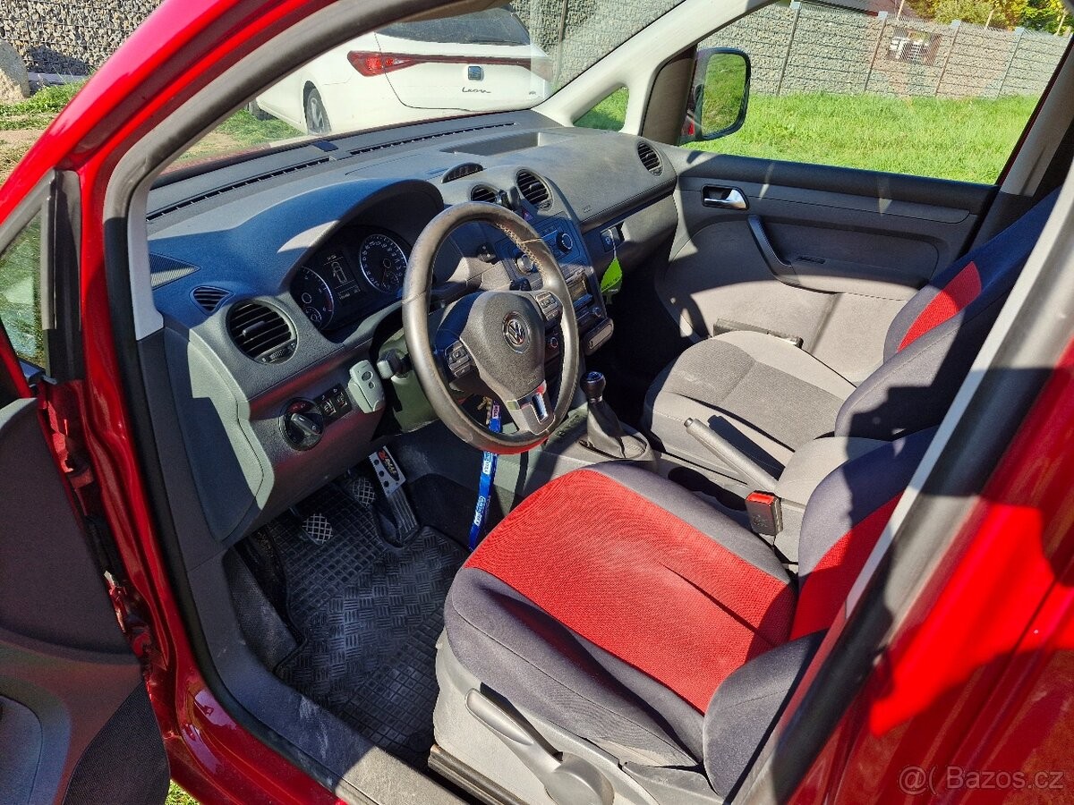 volkswagen-caddy-2-0-tdi-81kw-4x4-4motion - 8