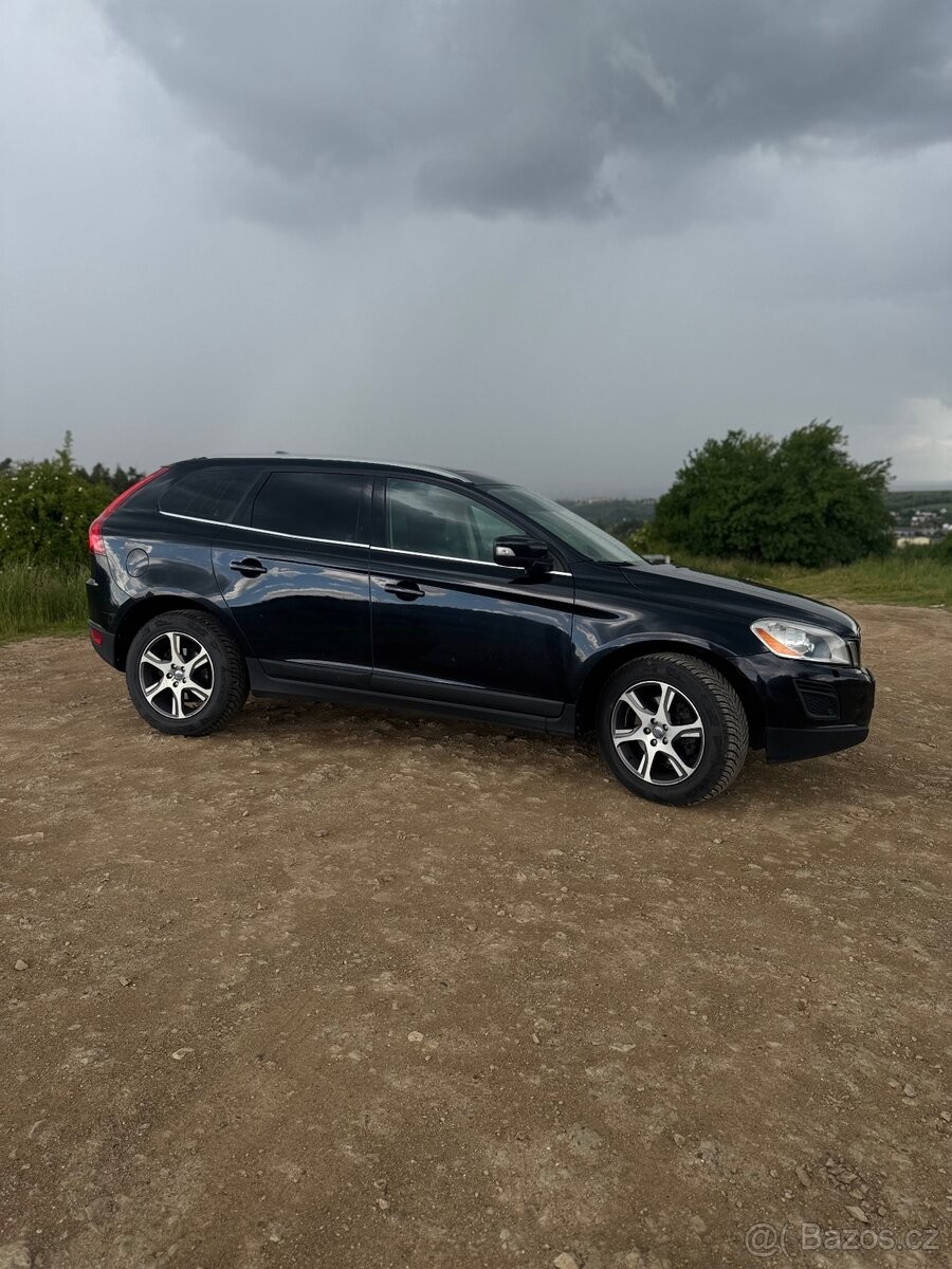 volvo-xc60-2-0 - 1