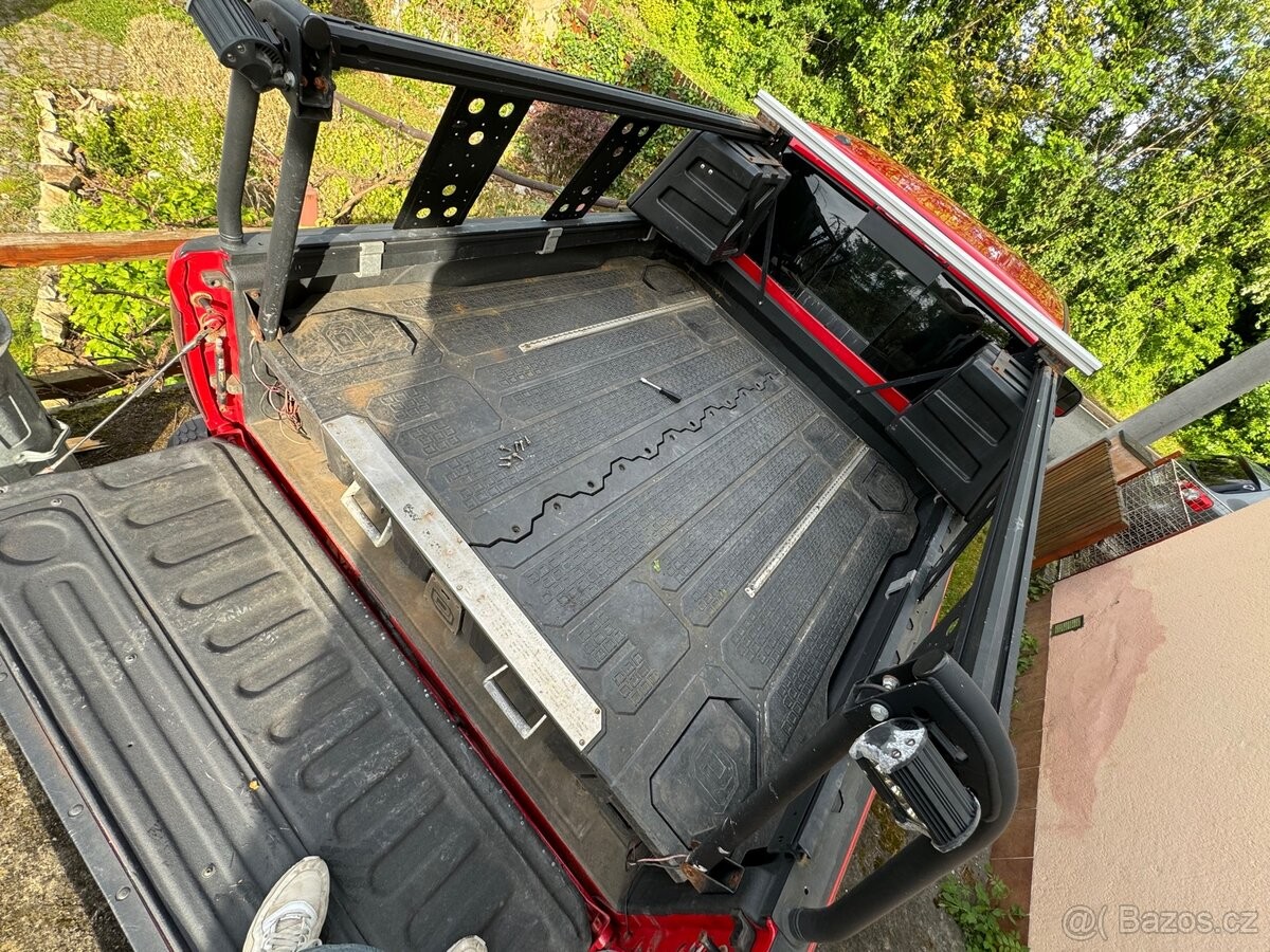 dodge-ram-5-7-hemi-v8-4-4-lift-3 - 3